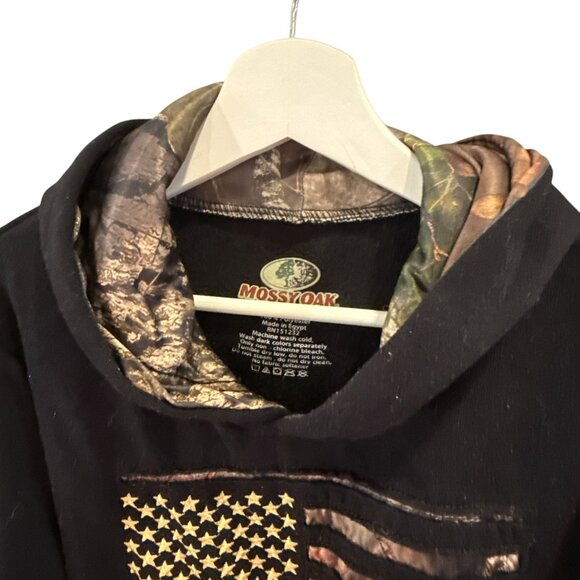 Mossy Oak Hoodie Medium Black Camo Hood American Flag Pullover Sweatshirt Sz M - Picture 3 of 10